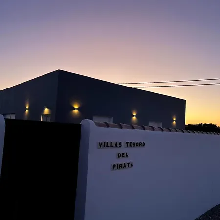 Tesoro Del Pirata Villa