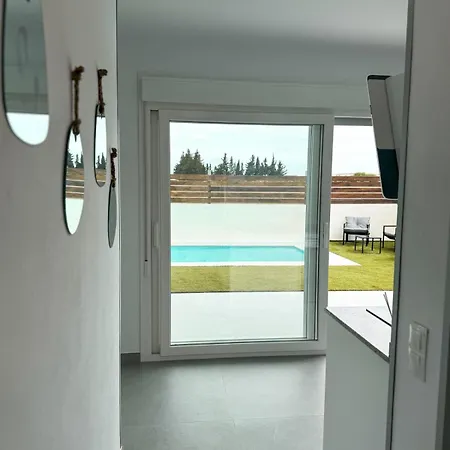 Tesoro Del Pirata Коніль-де-ла-Фронтера